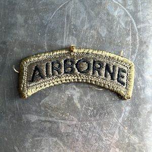 AIRBORNE fully embroidered arch patch, vintage